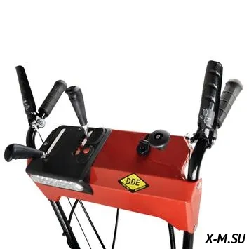 Снегоуборщик бензиновый DDE ST6561LE (двиг-ль Loncin 6,5 л.с, 24'', 5 вперёд/2 назад, 14" колёса, эл. старт, LED фара, управление выбросом на панели)